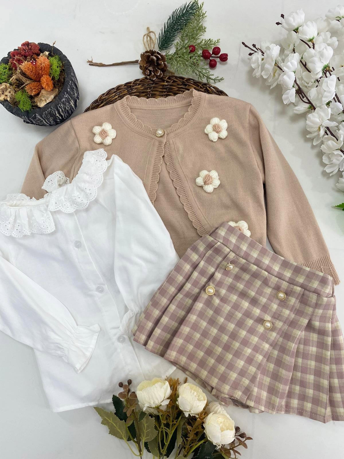 Papatyalı Triko 3lü Takım Pudra (2-5 Yaş)