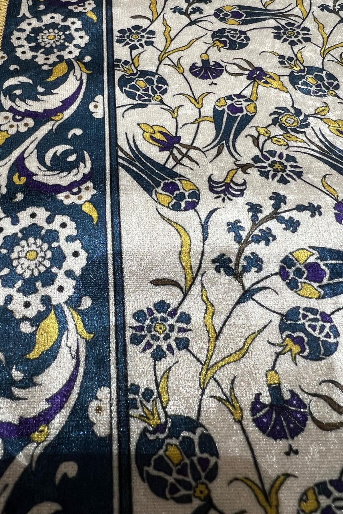 Çok Laleli Çantalı Seccade Mavi