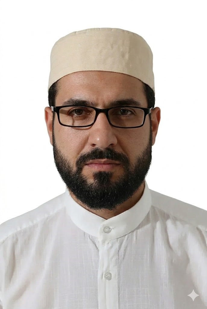 Elif Vav Nakışlı Kalıp Namaz Takkesi - Bej