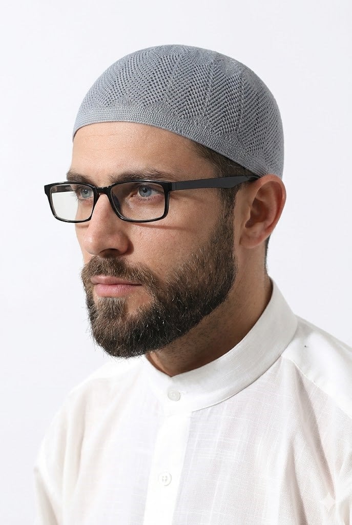 Gri Safir Dantel Detaylı Örme Namaz Takkesi