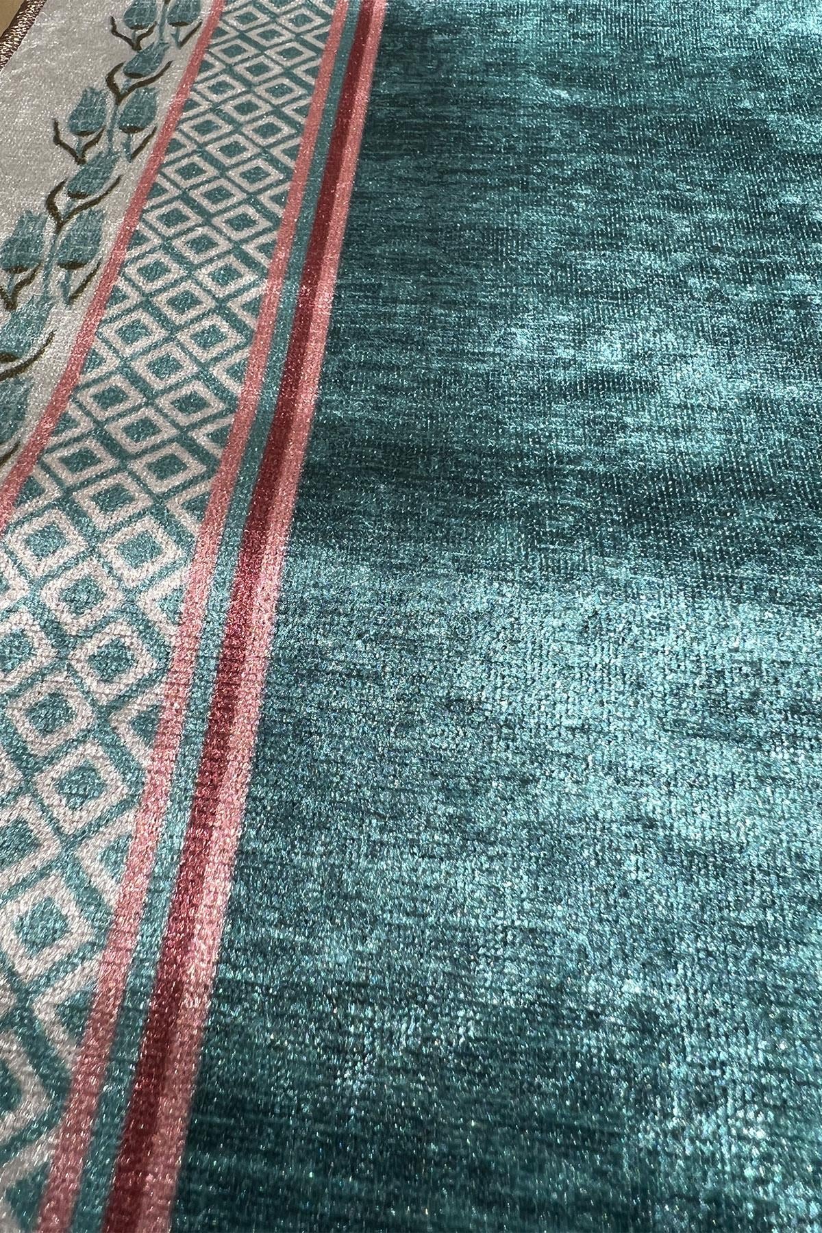 Laleli Çantalı Seccade Turkuaz