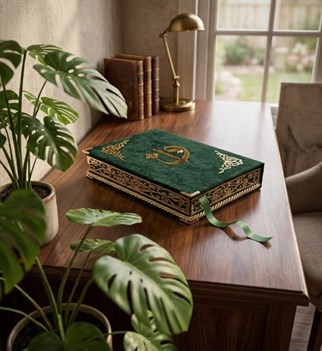 Babalar Günü Hediyesi Kadife Kutulu Orta Boy Sırmalı Kuran Yeşil