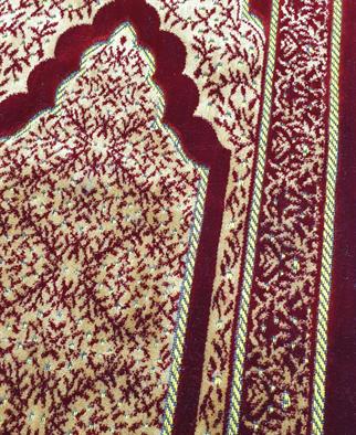 Dodya Battal Boy Kadife Çocuk Seccadesi Kırmızı