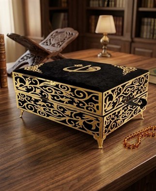 Hediye Kadife Sandıklı Orta Boy Sırmalı Kuran Siyah