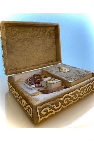 Kadife Kaplı Kuranı Kerim Seccade Ve Hediyelik Çeyiz Set Gold Renk