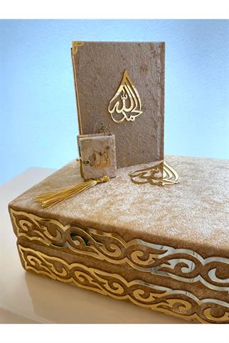 Kadife Kaplı Kuranı Kerim Seccade Ve Hediyelik Çeyiz Set Gold Renk