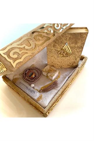 Kadife Kaplı Kuranı Kerim Seccade Ve Hediyelik Çeyiz Set Gold Renk