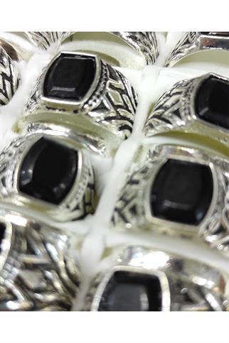 Renkli Kare Taşlı Hediyelik Erkek Yüzük 42 li