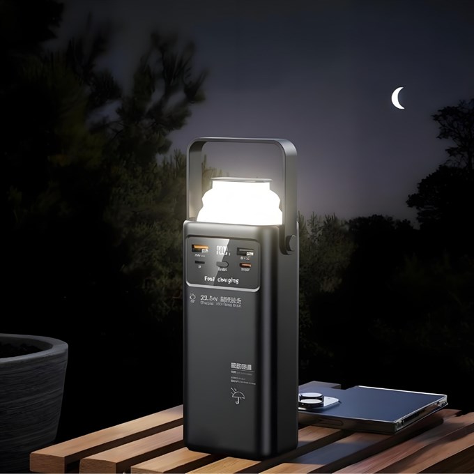 50.000 mAh 22.5W PD Hızlı Şarj Kamp Lambalı Dahili Kablolu Powerbank Taşınabilir Şarj Cihazı