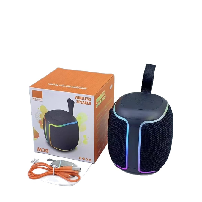 M30 Taşınabilir Mini Bluetooth Hoparlör - Askılı RGB Işıklı Ses Bombası