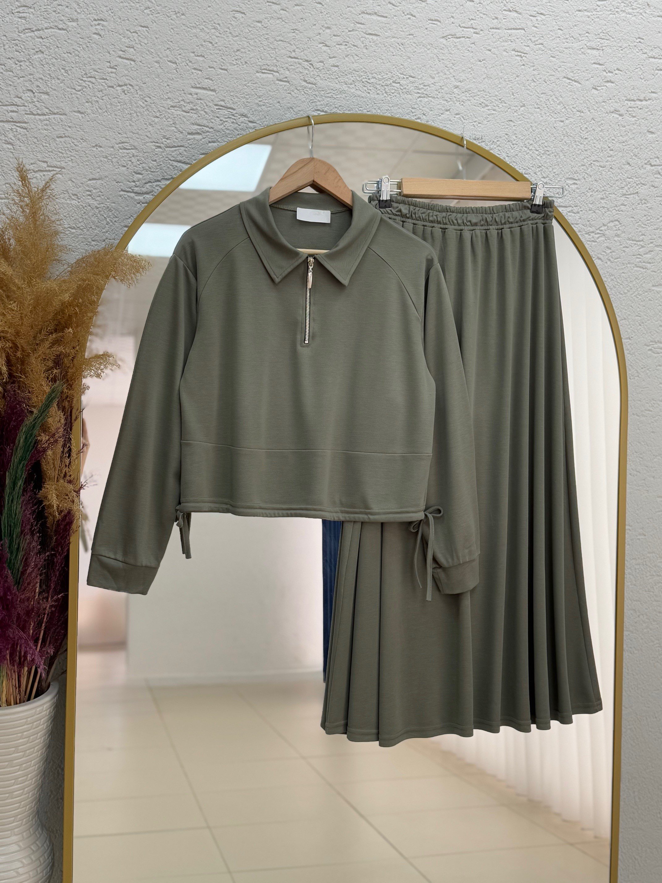 Capina Yarım Fermuarlı Yanları Sıkmalı Pike Kumaş Etekli Takım-AS085 Haki