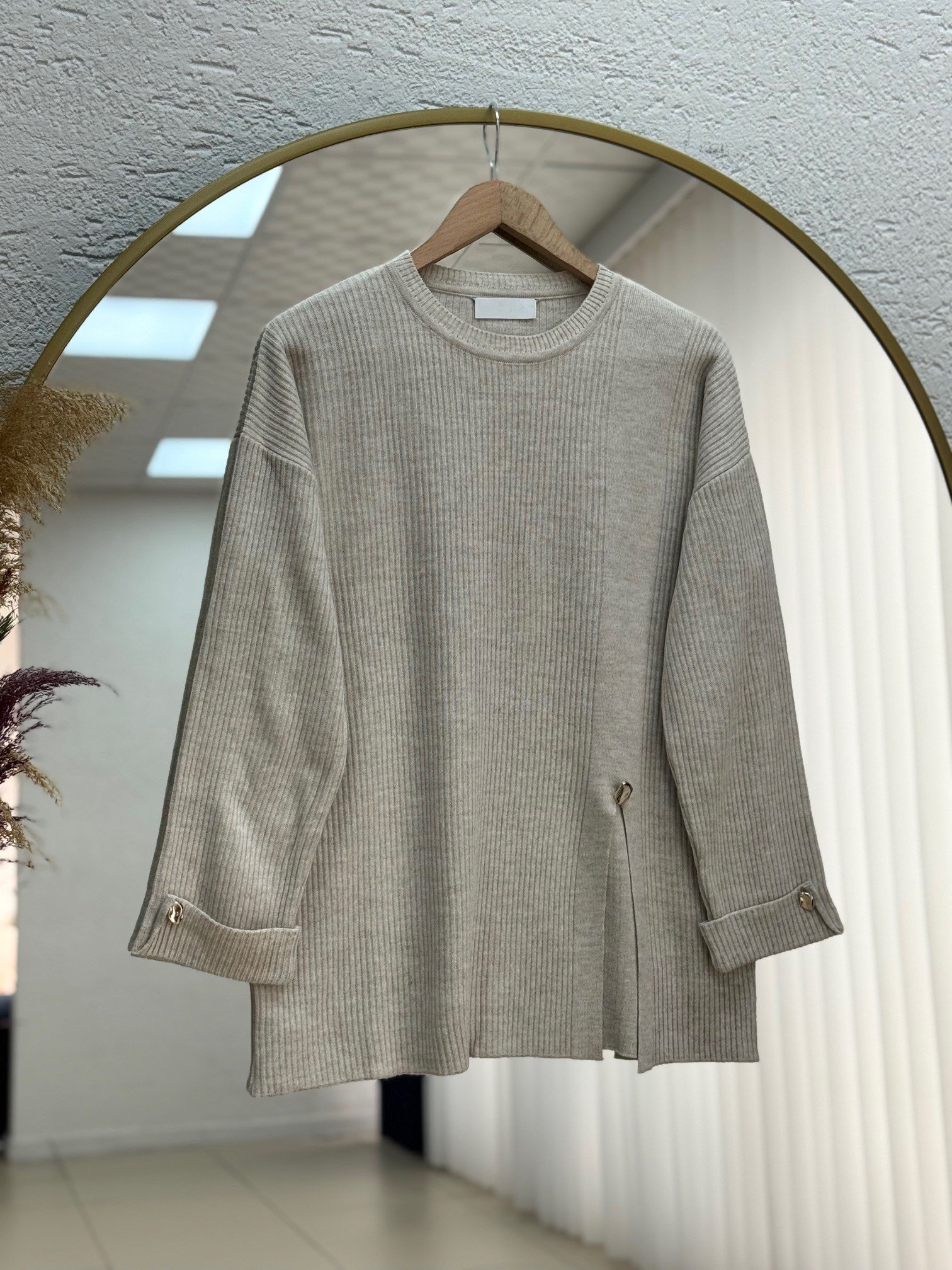 Celuna Kol Ucu Ve Önü Düğmeli Yırtmaçlı Triko Tunik-KR5005 Taş