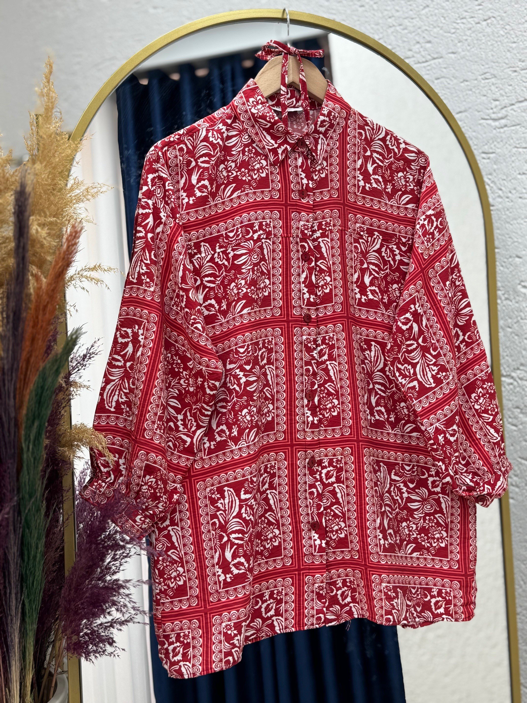 Lamyla Etnik Desen Bağcıklı Kısa Gömlek-PE266 Kırmızı