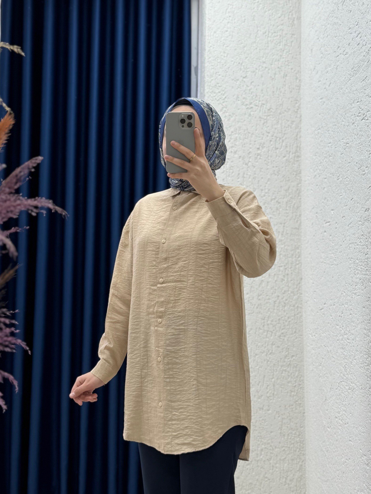 Sorenya Önü Kısa Arkası Uzun Çilek Kumaş Gömlek-Zİ2133 Vizon