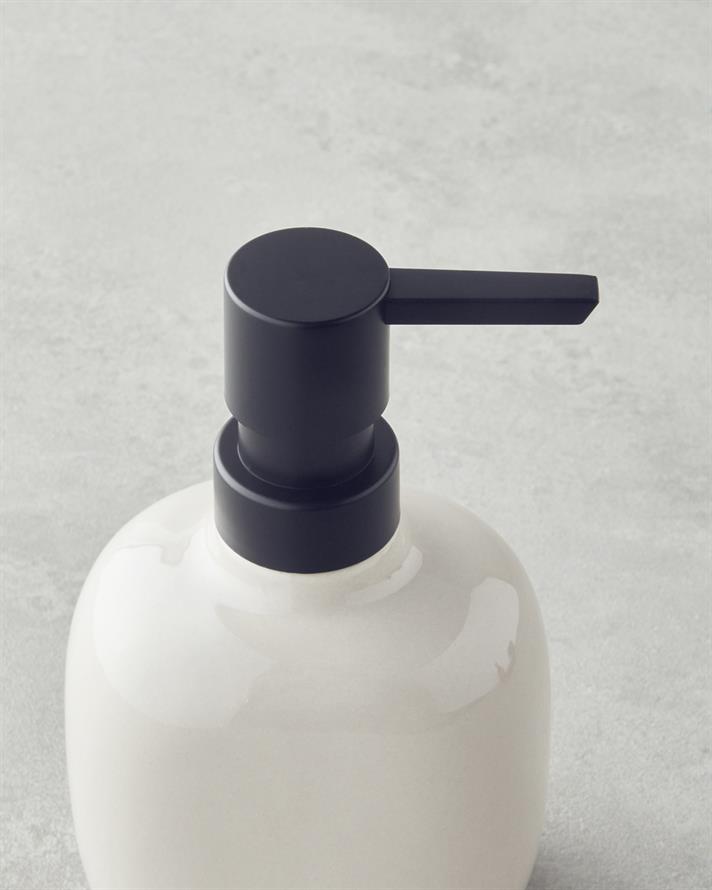 Alesta Banyo Seti Krem