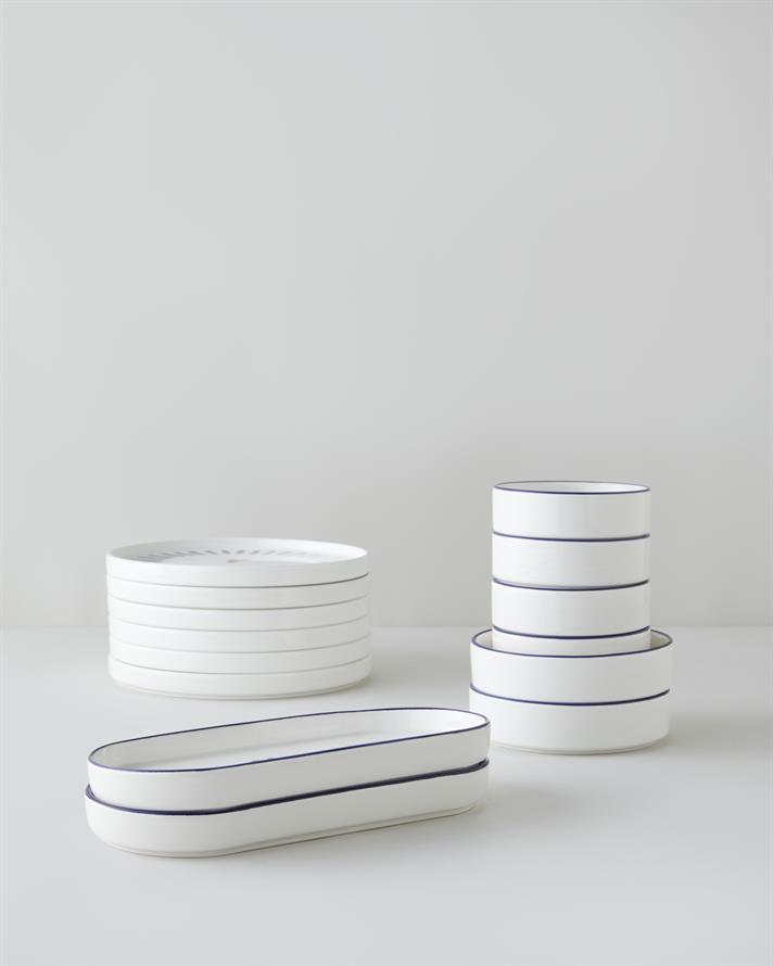 Amora Seramik Kahvaltı Takımı 14 parça 6 kişilik Lacivert-Kırmızı