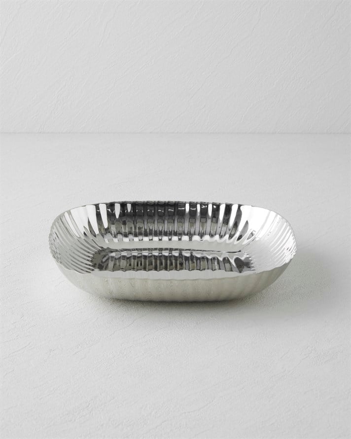 Anissa Metal Dekoratif Tabak 27,5x22x4 cm Gümüş