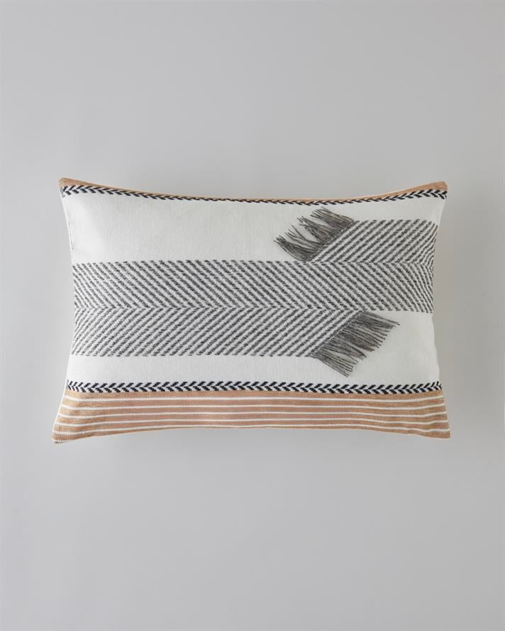 Arnie Dekoratif Kırlent 35x50 cm Ekru