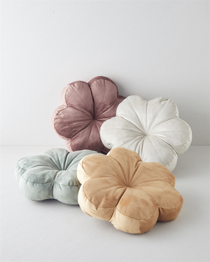 Artistic Bloom Dekoratif Kırlent 40 cm Pembe