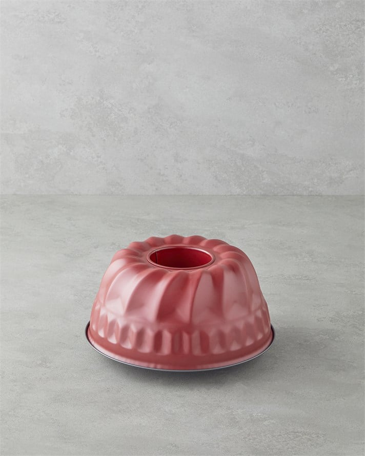 Baker’s Choice Karbon Çelik Klasik Borulu Kek Kalıbı 23x12 cm Kırmızı
