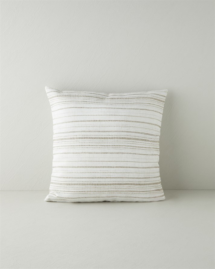 Basic Line Dolgulu Kırlent 45x45 cm Bej