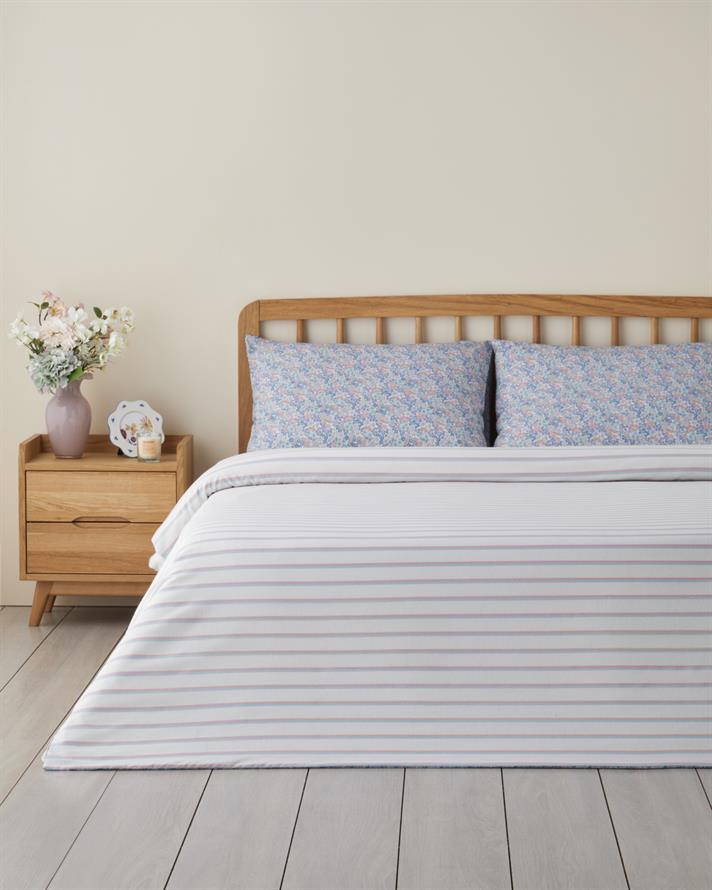 Bloss Mist Kolay Ütülenir Çift Kişilik Nevresim Seti 200x220 cm Lila