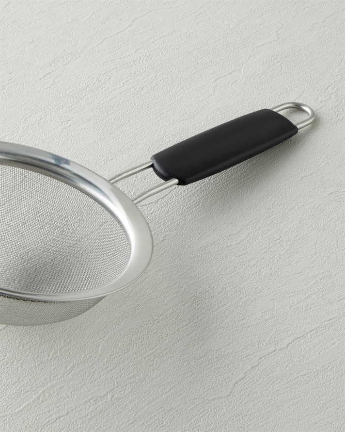 Brims Paslanmaz Çelik Süzgeç 14 cm Siyah