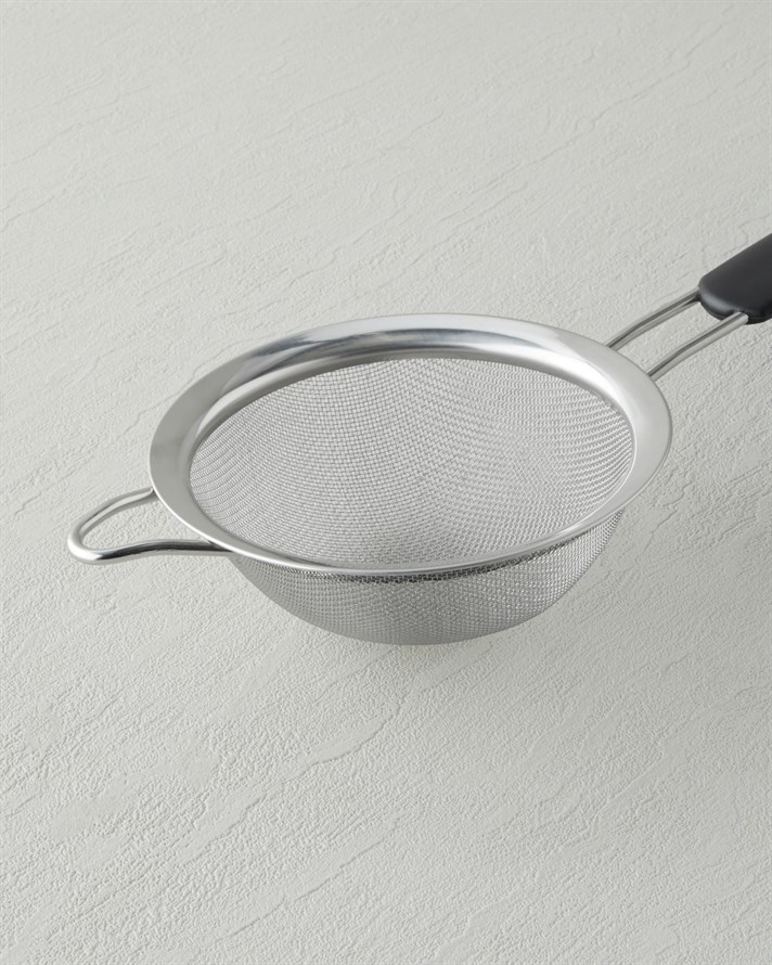 Brims Paslanmaz Çelik Süzgeç 14 cm Siyah