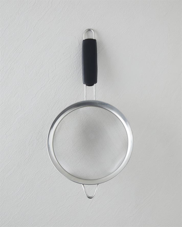 Brims Paslanmaz Çelik Süzgeç 18 cm Siyah