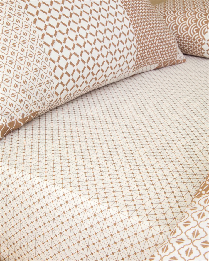 Chain Patch Kolay Ütülenir Çift Kişilik Çarşaflı Nevresim Takımı 200x220 cm Turuncu