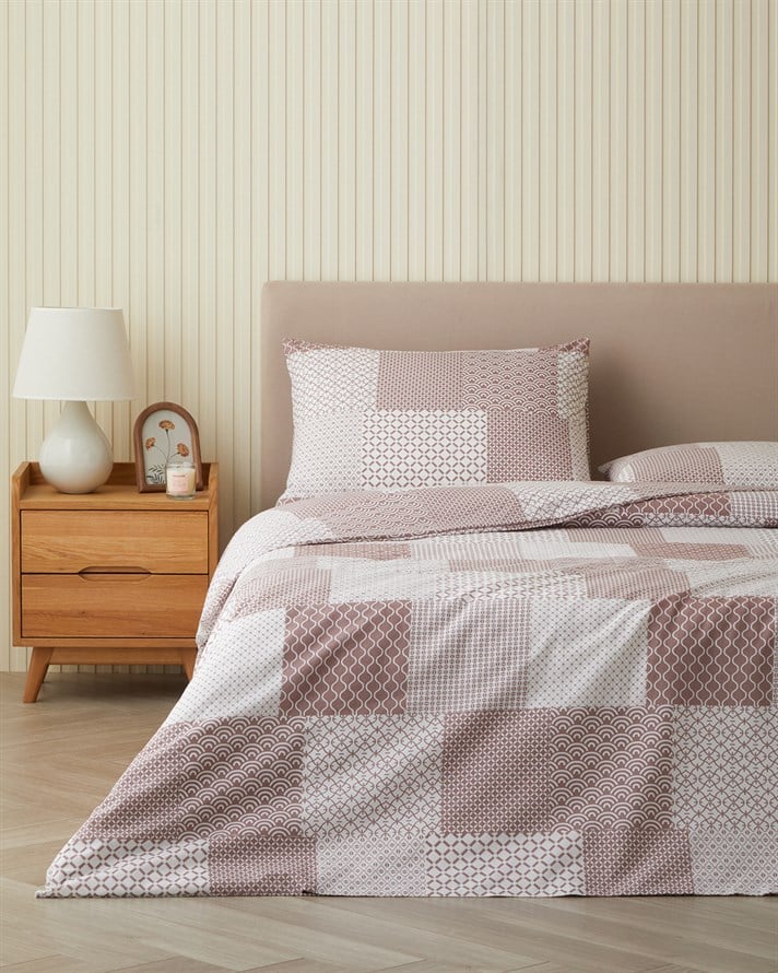 Chain Patch Kolay Ütülenir Çarşaflı Tek Kişilik Nevresim Takımı 160x220 cm Mürdüm