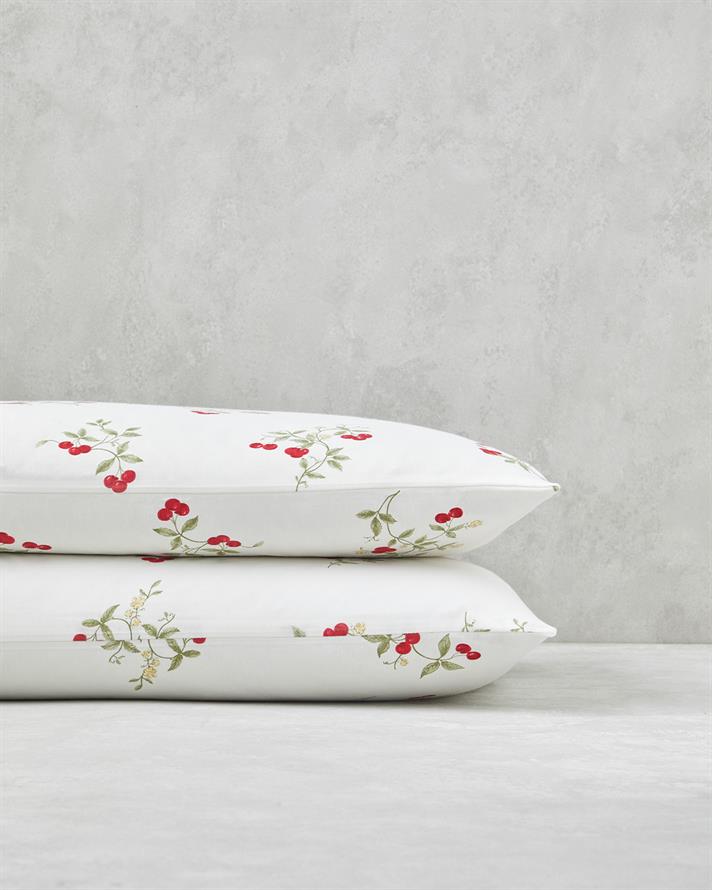 Cherry Blossom Kolay Ütülenir 2li Yastık Kılıfı 50x70 cm Beyaz - Kırmızı