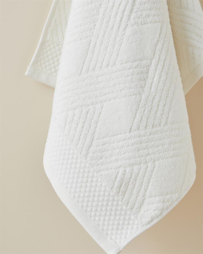 Chic Diamond Pamuk Yüz Havlusu 50x80 cm Fildişi