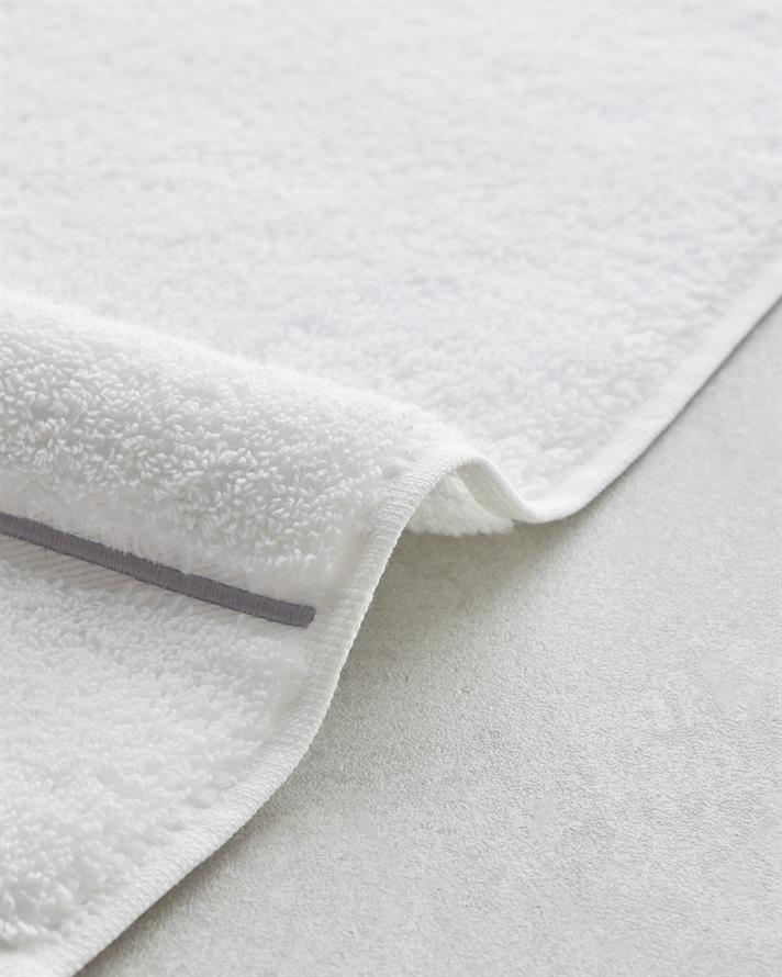 Chic Stripe Pamuklu Nakışlı Yüz Havlusu 50x90 cm Beyaz