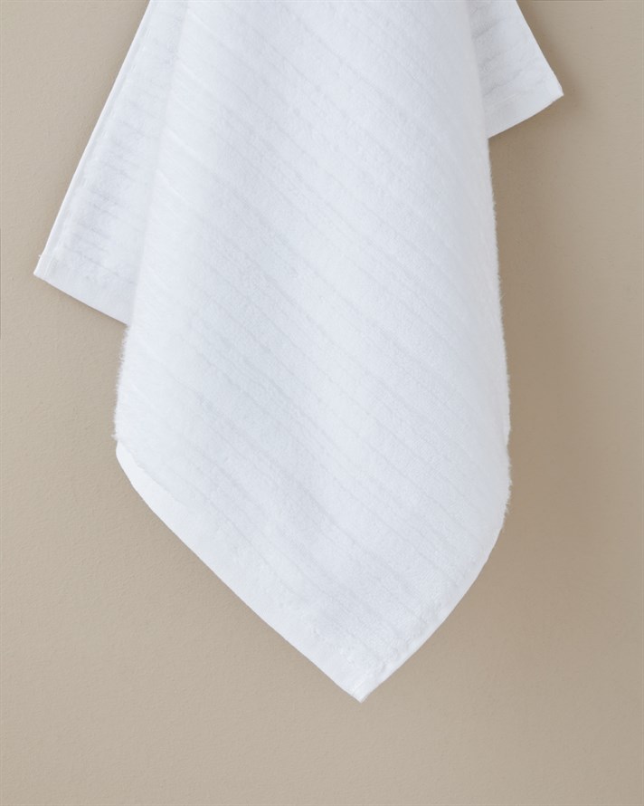 CloudSoft Pamuk Banyo Havlusu 90x150 cm Beyaz