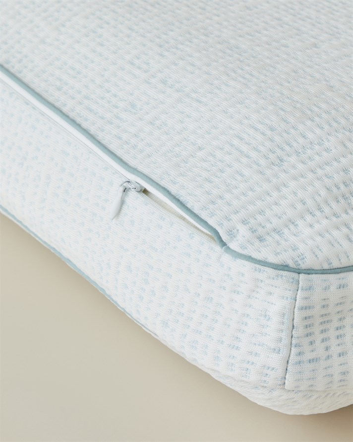 Cool Touch Serin Tutan Visco Yastık 60x40x15 cm Mavi