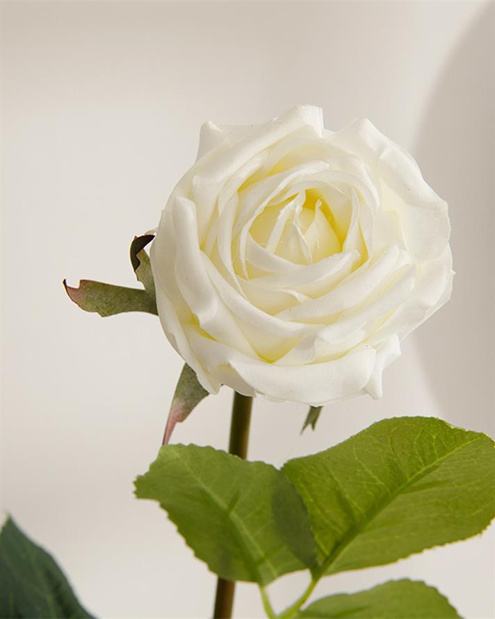 Corsage Kumaş Tek Dal Yapay Çiçek Beyaz