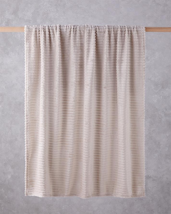 Cozy Oasis Supersoft Tv Battaniye 120x160 cm Krem