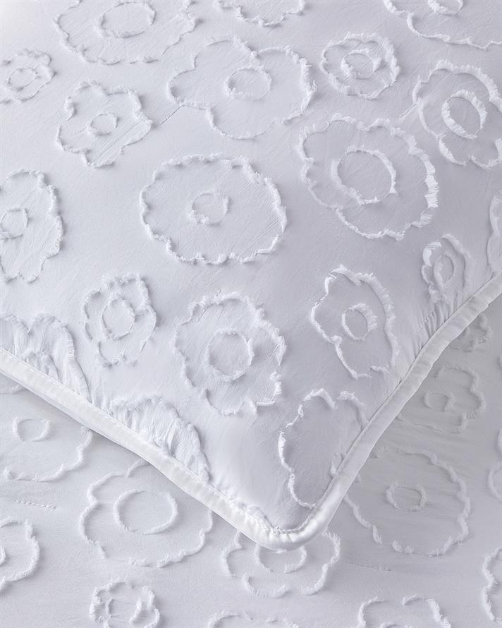Dainty Bloom Kesmeli Çift Kişilik Yatak Örtüsü Takımı 200x220 cm Beyaz