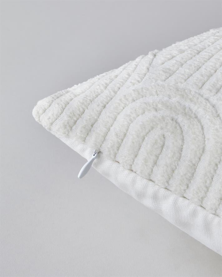 Deluxe Jakarlı Dekoratif Kırlent 35x55 cm Krem