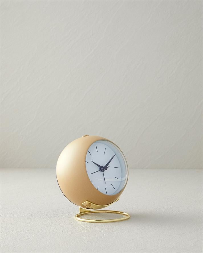 Dotsy Metal Masa Saati Bej