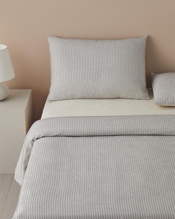 Dotted Waffle İpliği Boyalı Çift Kişilik Nevresim Takımı 200x220 cm Siyah