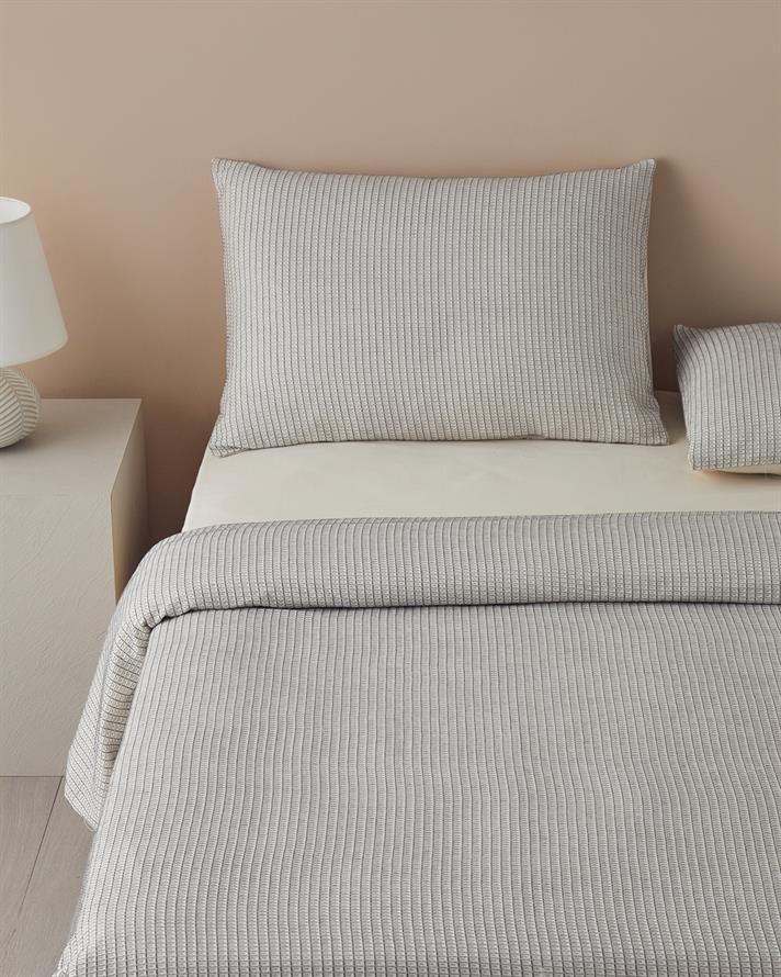 Dotted Waffle Çift Taraflı İpliği Boyalı Tek Kişilik Nevresim Takımı 160x220 cm Siyah