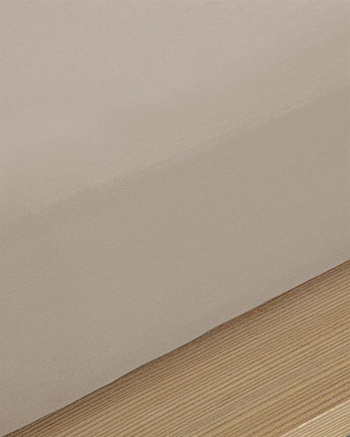 Düz Pamuklu Ara Ebat Lastikli Çarşaf 140x200 cm Kahve Köpüğü