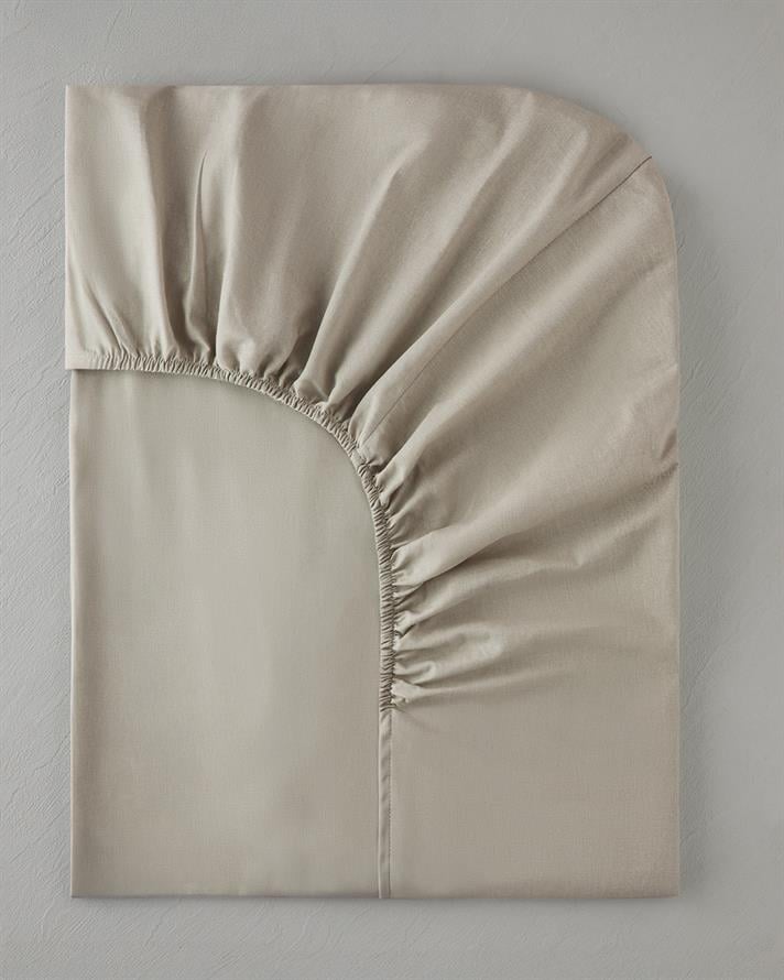 Düz Pamuklu Çift Kişilik Lastikli Çarşaf 160x200 cm Kahve Köpüğü