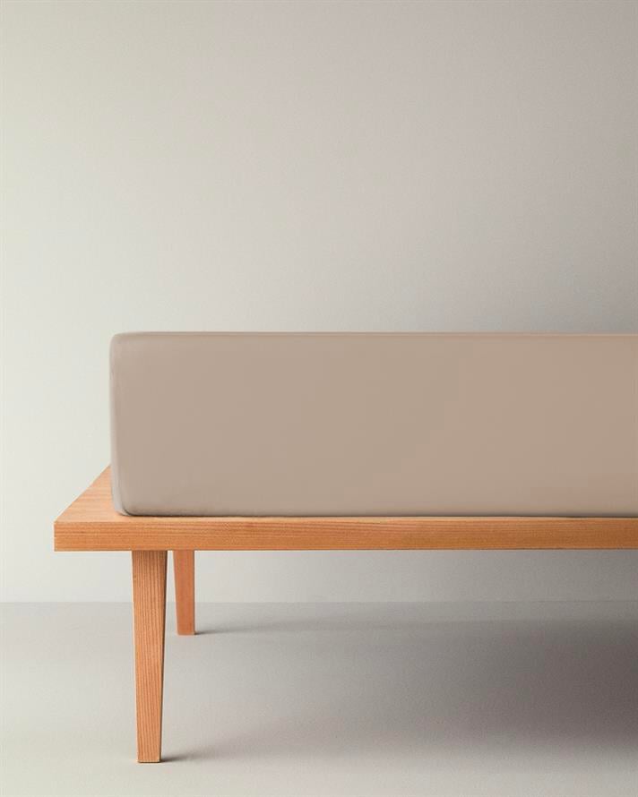 Düz Pamuklu Tek Kişilik Plus Lastikli Çarşaf 120x200 cm Kahve Köpüğü