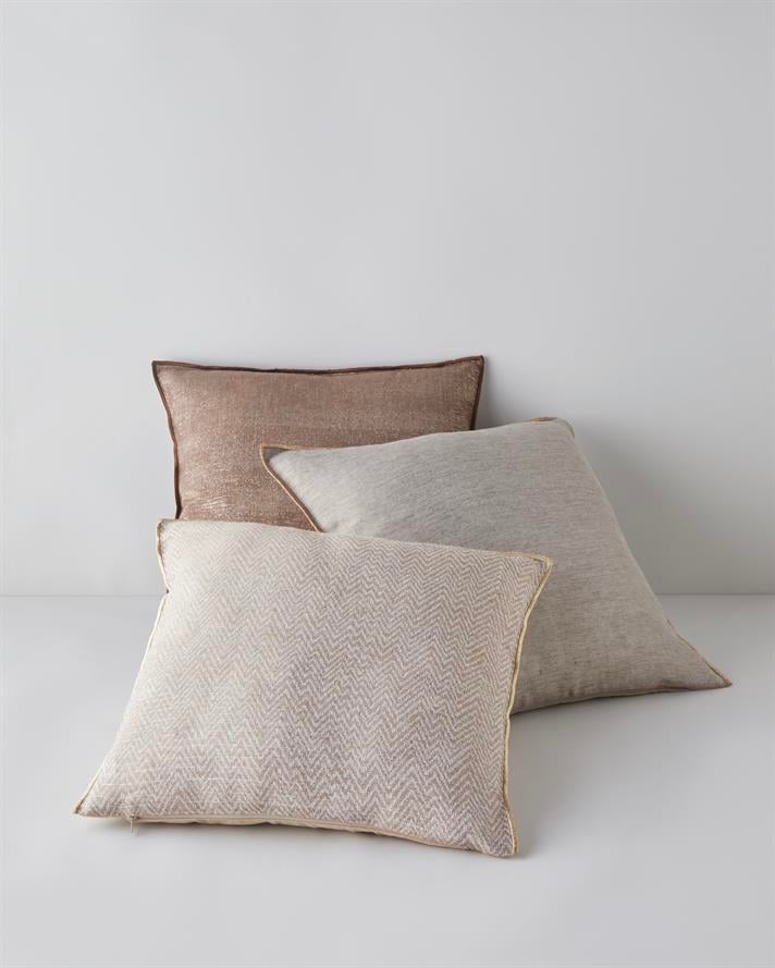 Ellie Dekoratif Kırlent Kılıfı 45x45 cm Bronz