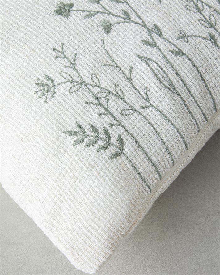 Eterna Nakışlı Dekoratif Kırlent 33x50 cm Ekru