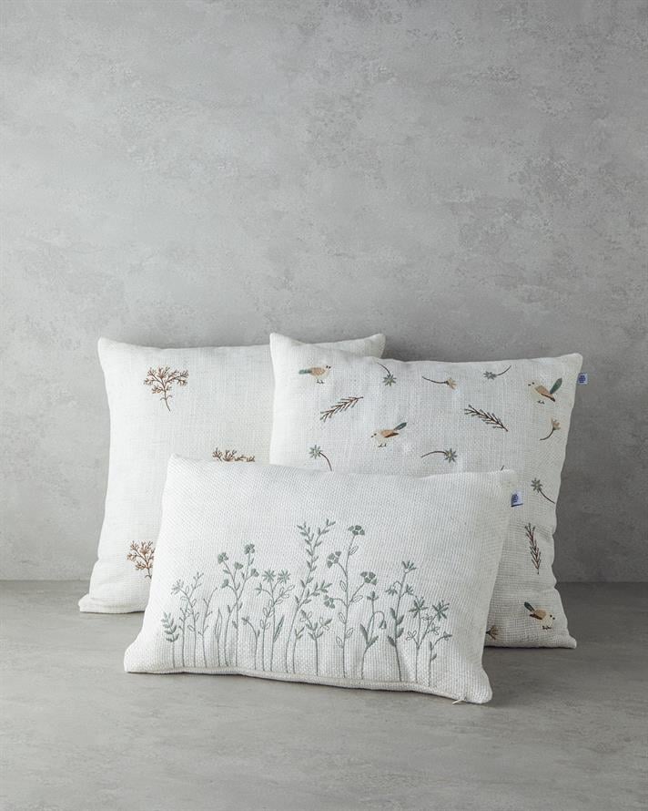 Eterna Nakışlı Dekoratif Kırlent 33x50 cm Ekru