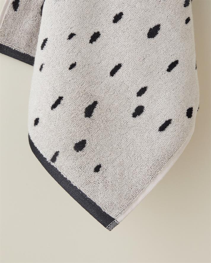 Felis Pamuk Yüz Havlusu 50x80 cm Ekru-Kahve